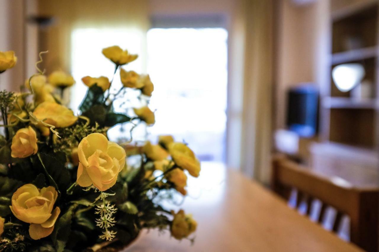 קמברילס Apartamentos Marina Sol De Espana מראה חיצוני תמונה